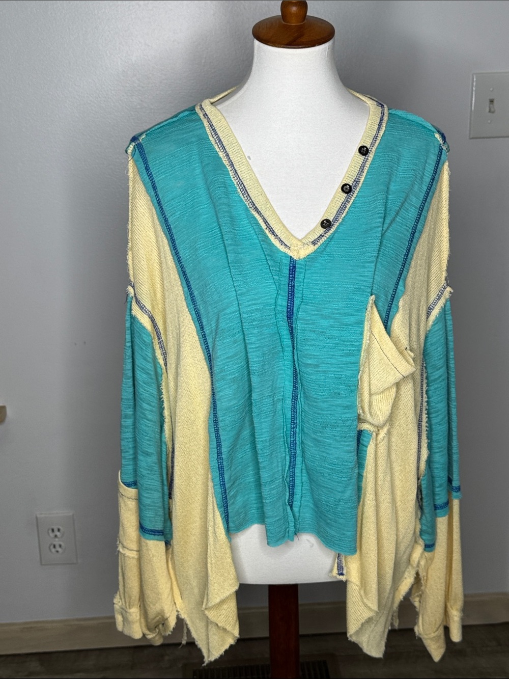 POL Colorblock V-Neck Button Accent Sweatshirt - Teal and Cream